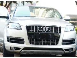 Audi Q7 2011- Накладки на бамперы