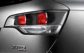 Задние фонари Audi Q7 (4L) с прозрачными рассеивателями