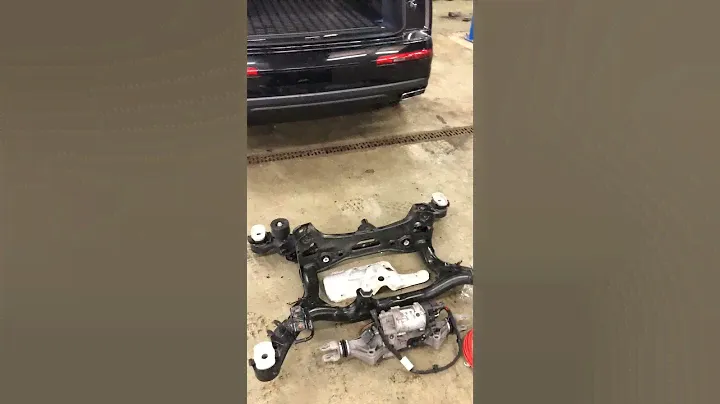 Audi Q7 rear steering axle installation (0N5) Audi Q7 установка задней подруливающей оси (0N5)