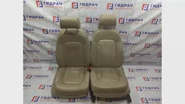 Комплект сидений Audi Q7 (4L)