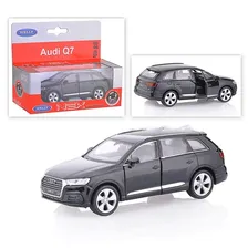 Модель машины 1:34-39 Audi Q7
