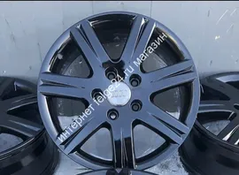 Оригинальные диски на Audi Q7 4L R18