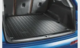Коврик резиновый в багажник Audi Q7 2015-, оригинал